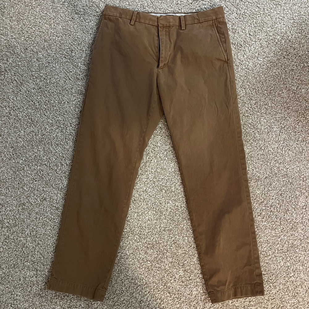 Banana Republic Chino